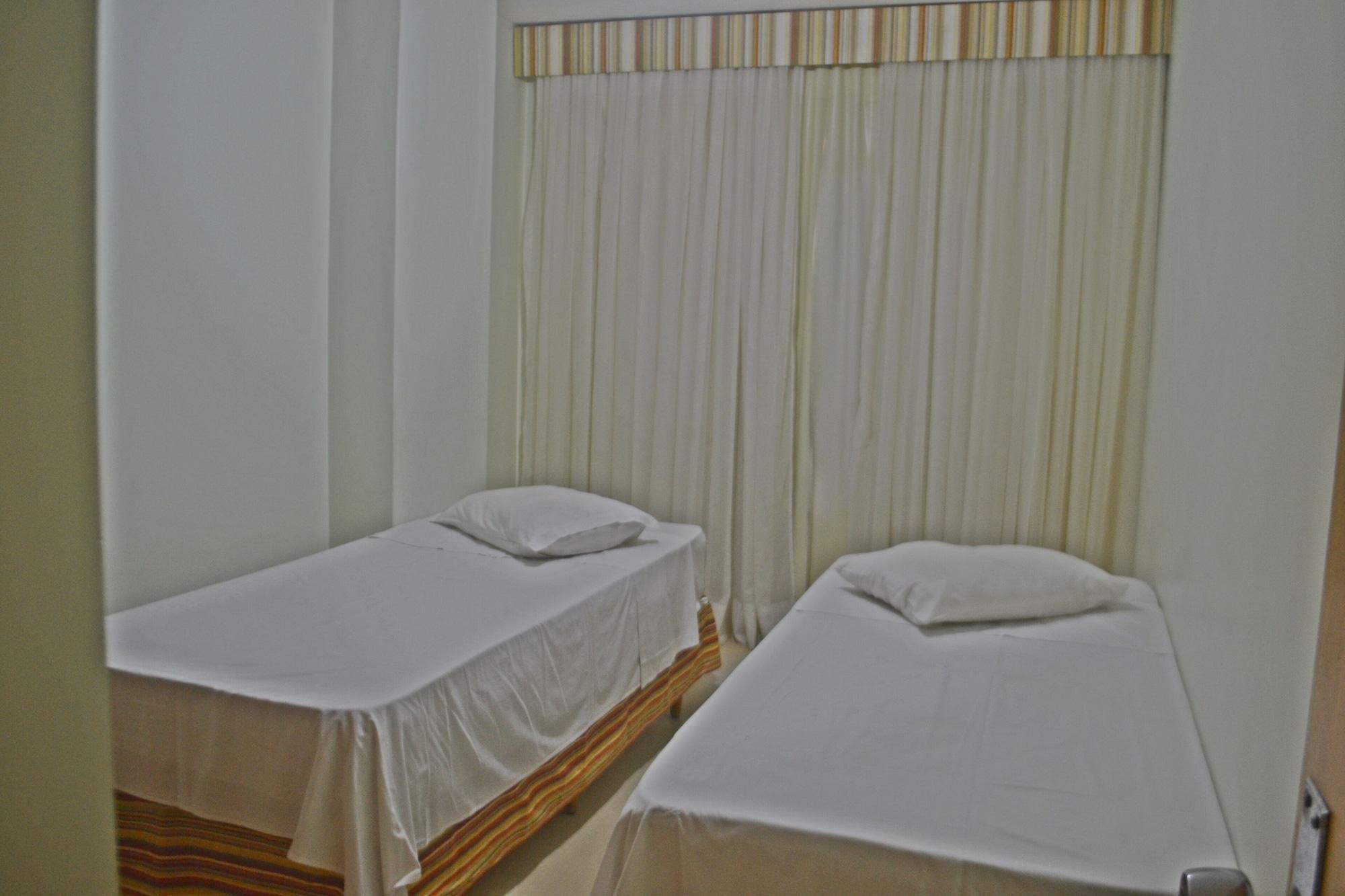Hotel Ampiezza Куритиба Экстерьер фото