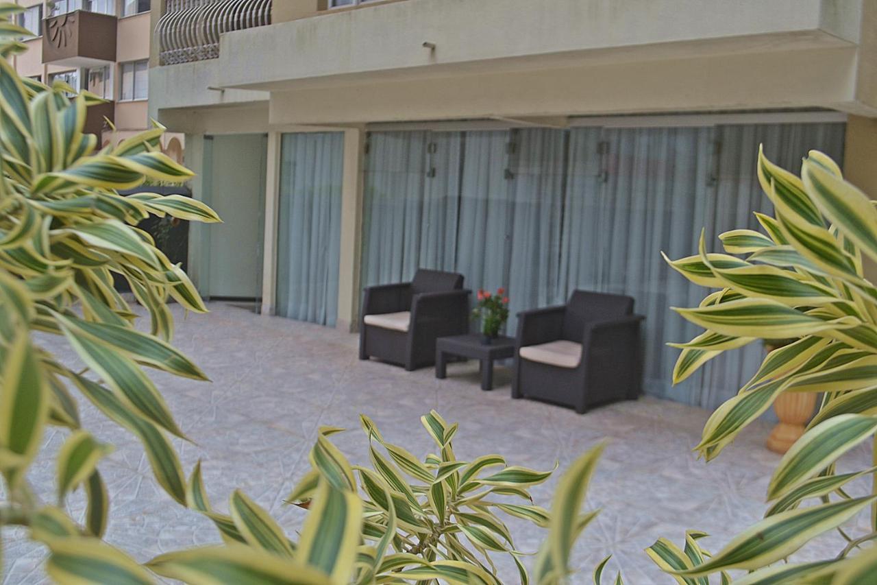Hotel Ampiezza Куритиба Экстерьер фото